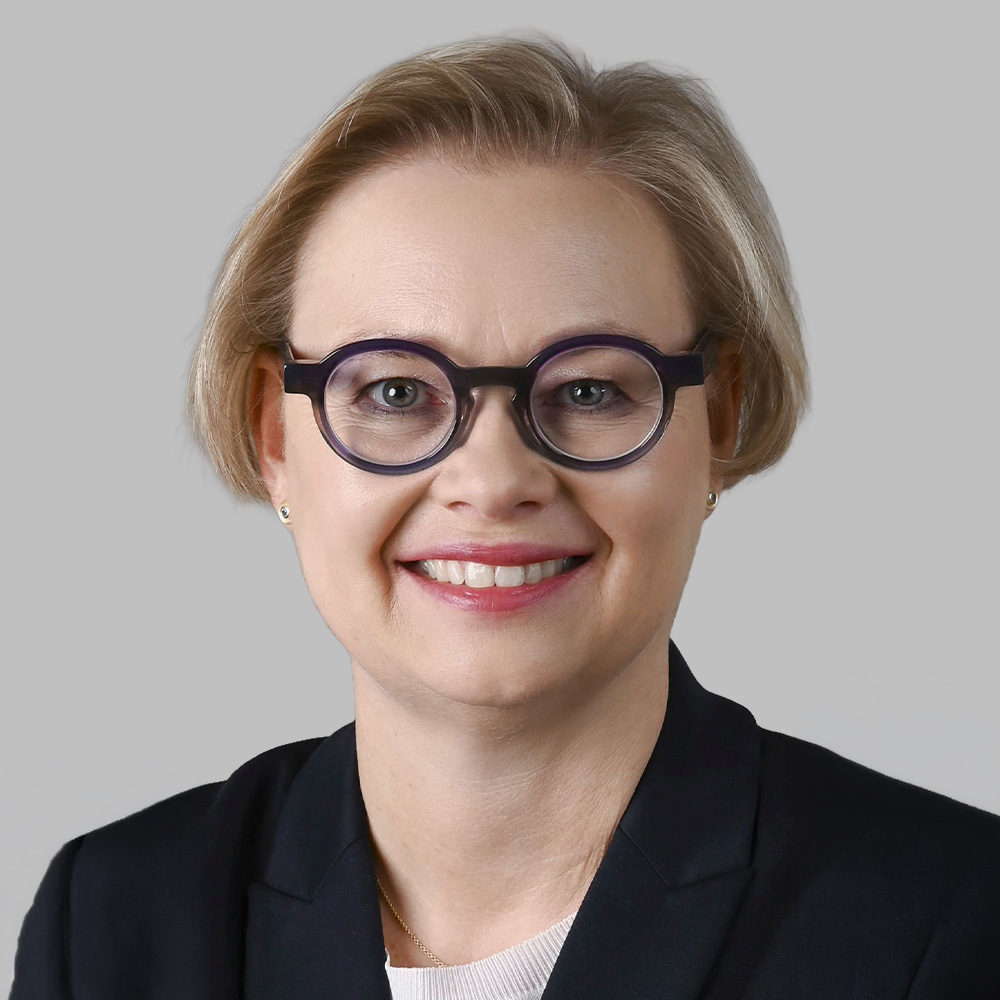 Porträtbild von Gabi Brenner